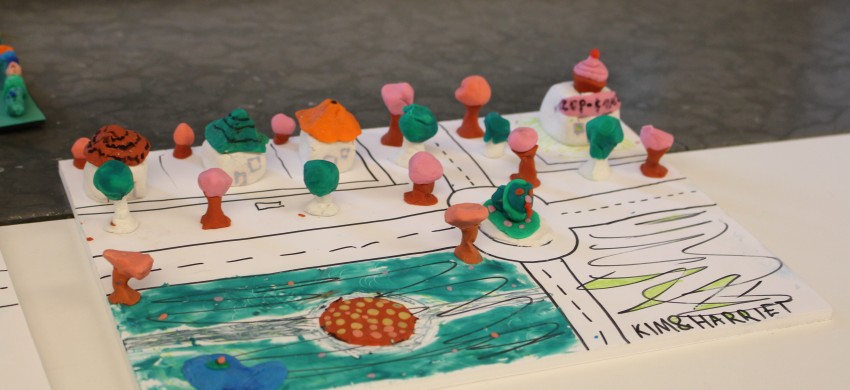 Bild på ett hemmagjort spelbräde.